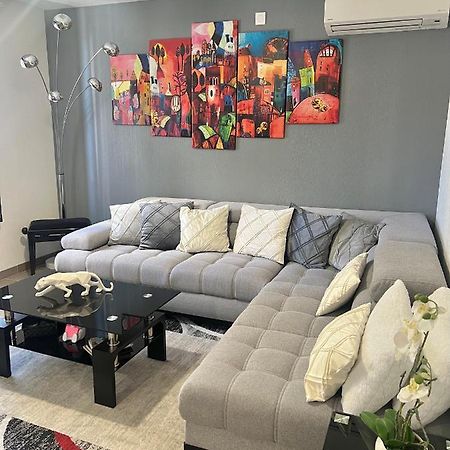 Diego 4 Pieces Duplex 니스 외부 사진