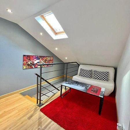 Diego 4 Pieces Duplex 니스 외부 사진