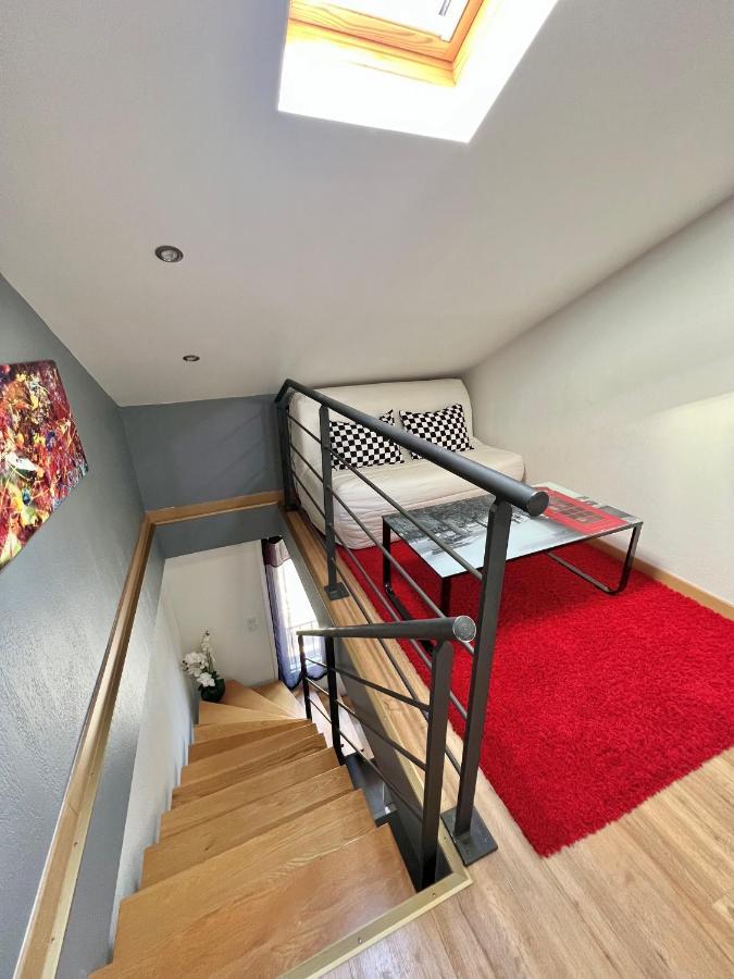 Diego 4 Pieces Duplex 니스 외부 사진